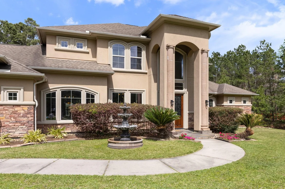 Photo of 4447 Chateau Creek Way