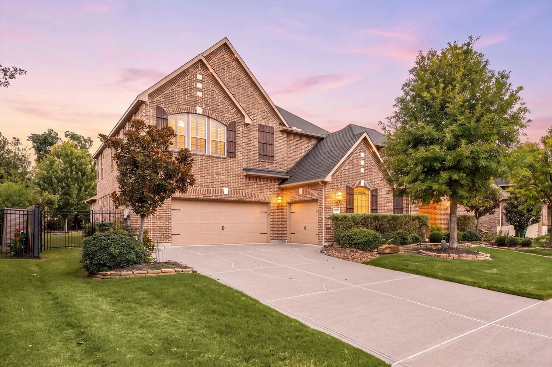 Photo of 1106 River Bow Drive