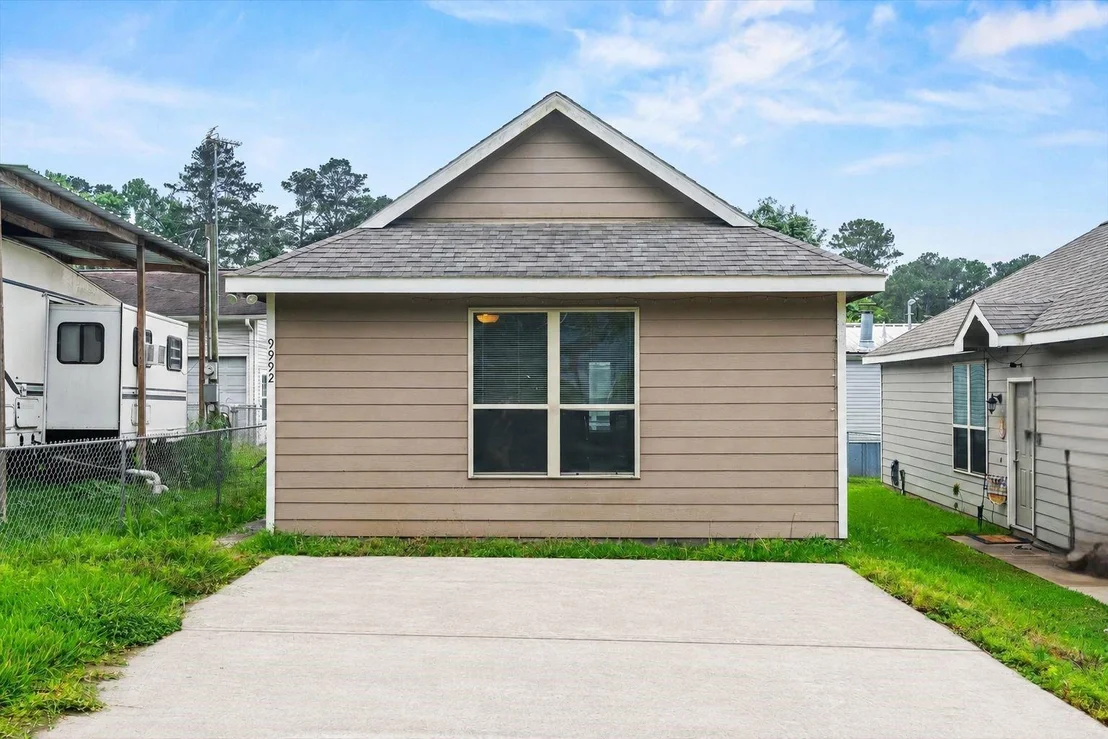 Photo of 9992 Calendar Street