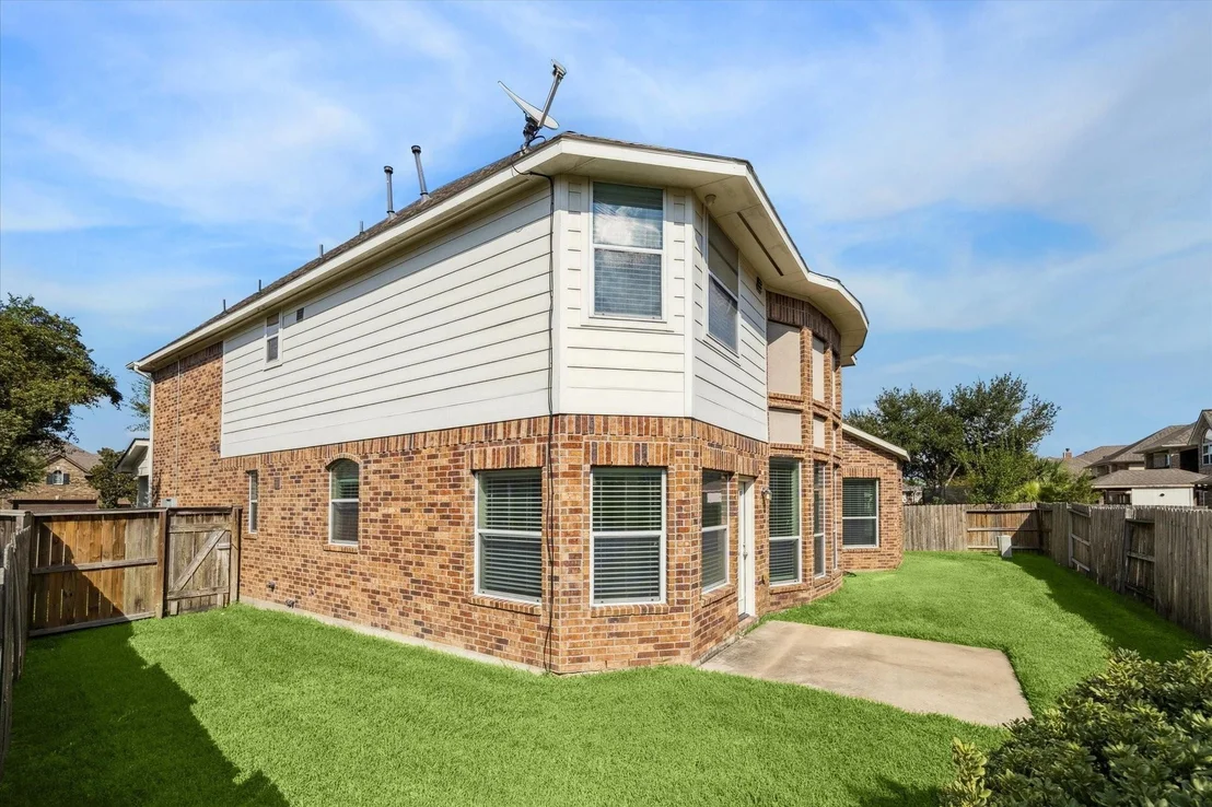 Photo of 27423 Sunrise Ranch Lane