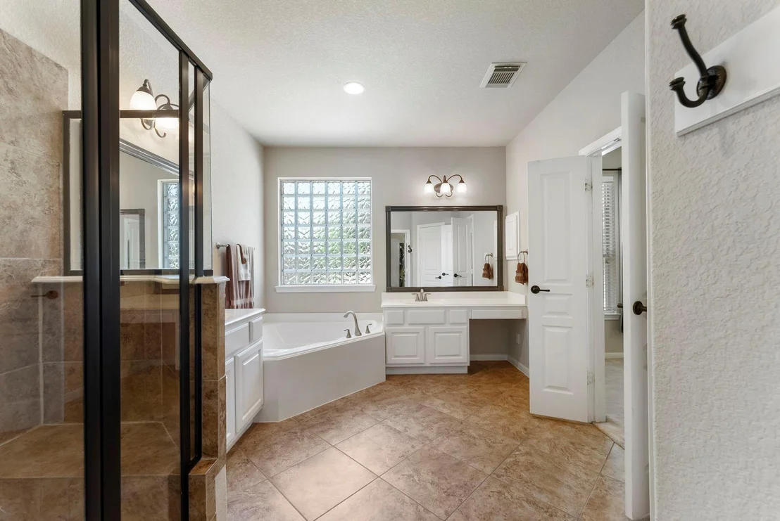 Photo of 19223 Senterra Lakes Boulevard