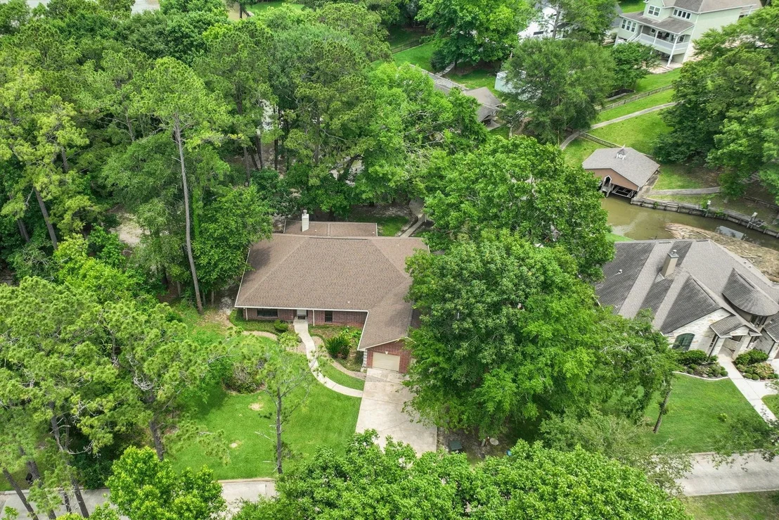 Photo of 210 Harbor Run Drive
