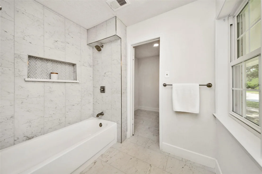 Photo of 1706 Durfey Lane