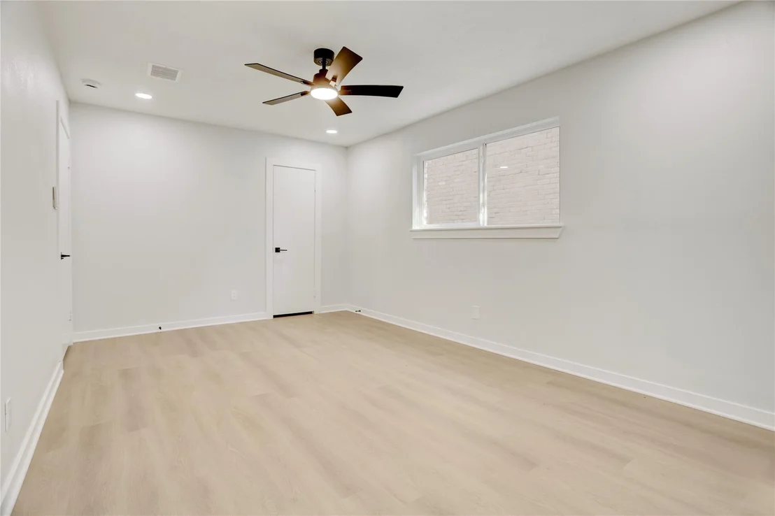 Photo of 6015 Spellman Road