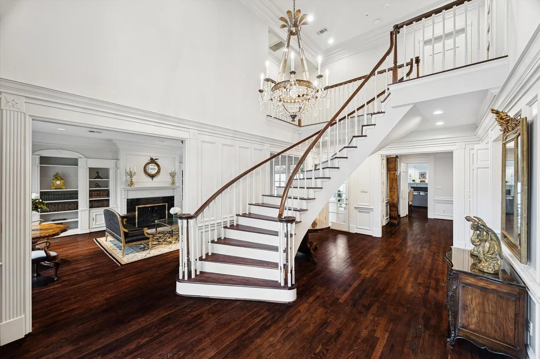 Photo of 2249 Pelham Drive