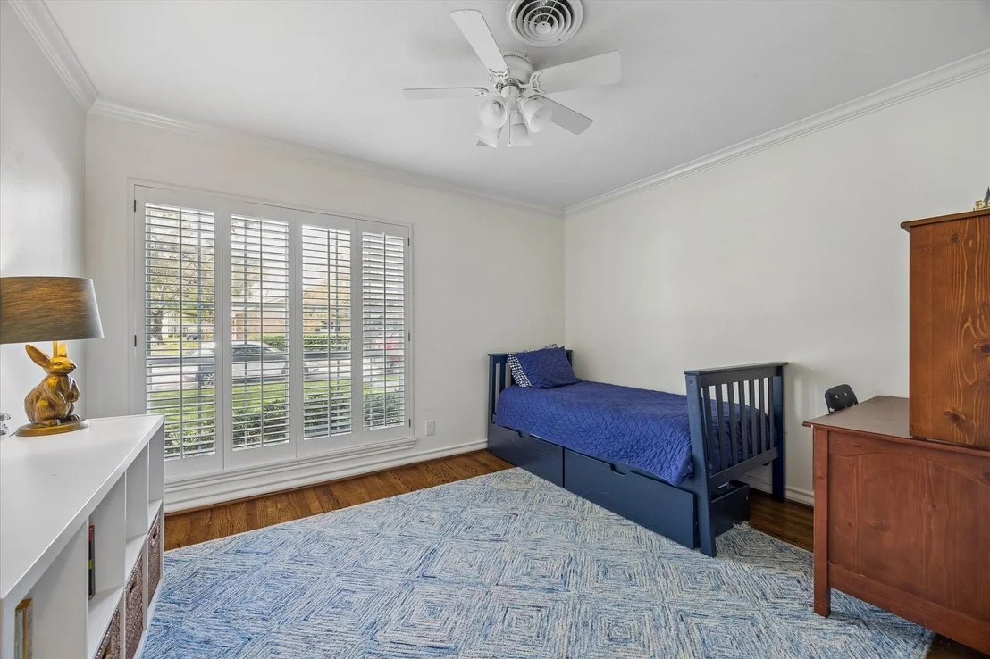 Photo of 2511 Briarmead Drive