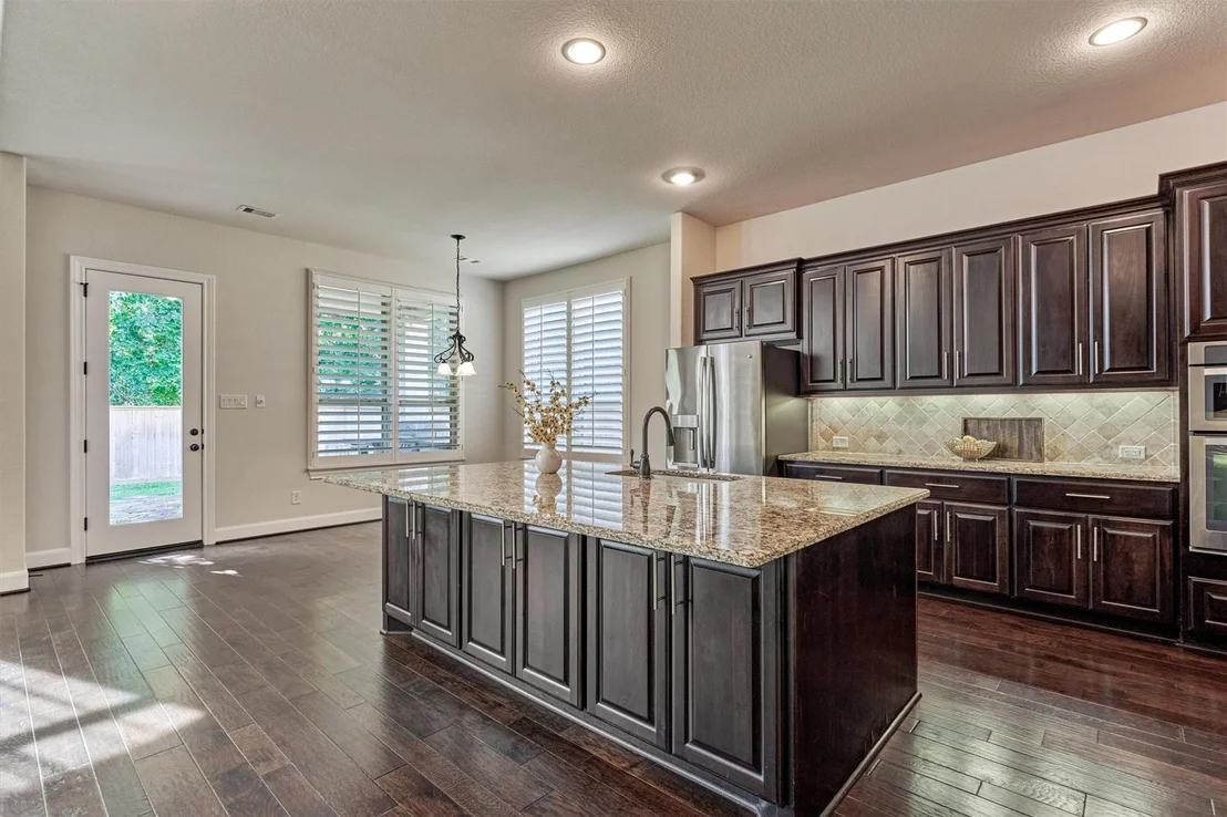 Photo of 25 Red Moon Place