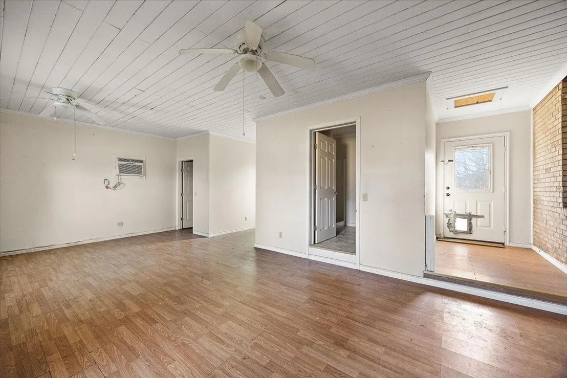 Photo of 370 Austin Street