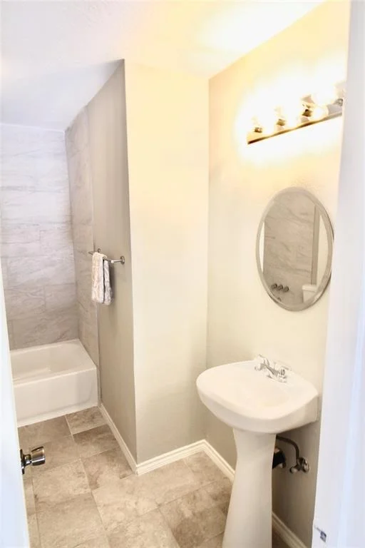 Photo of 21207 Waymare Lane