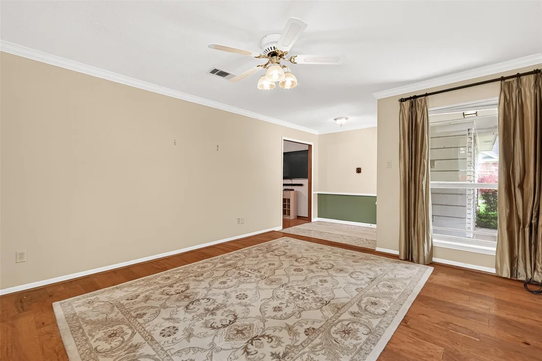 Photo of 737 Holly Springs Drive