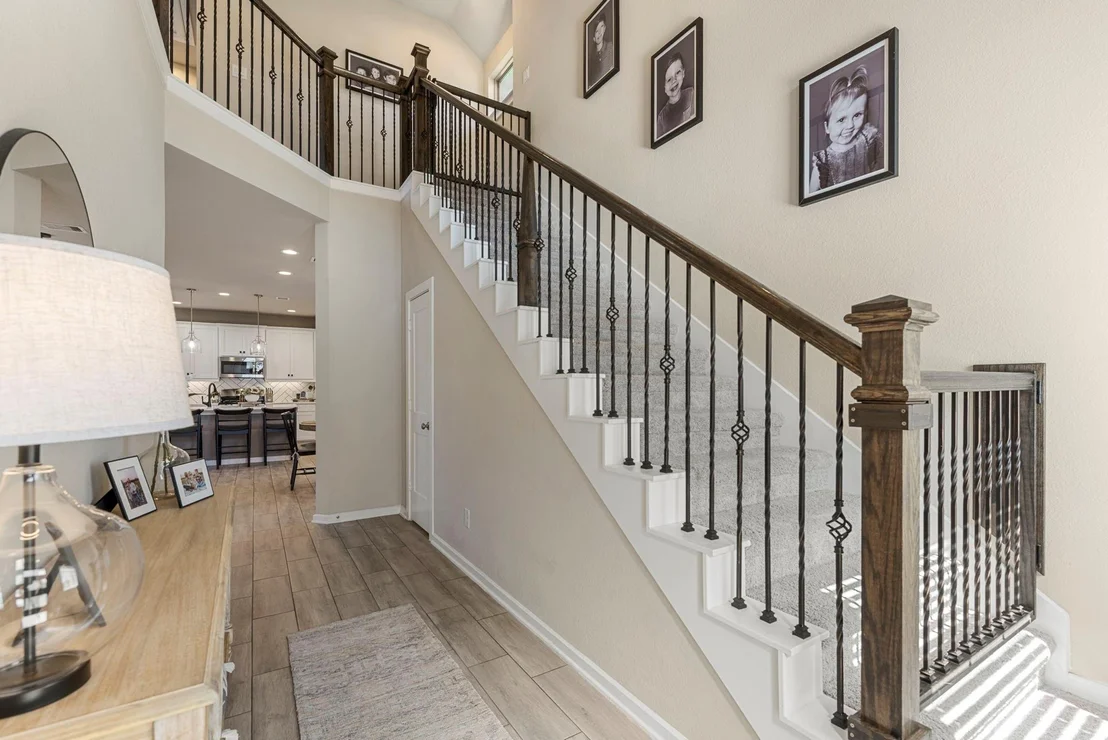 Photo of 337 Andes Drive