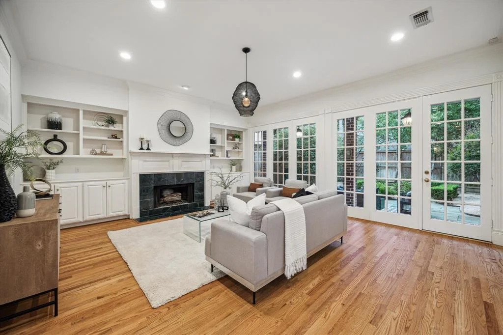 Photo of 2707 Barbara Lane