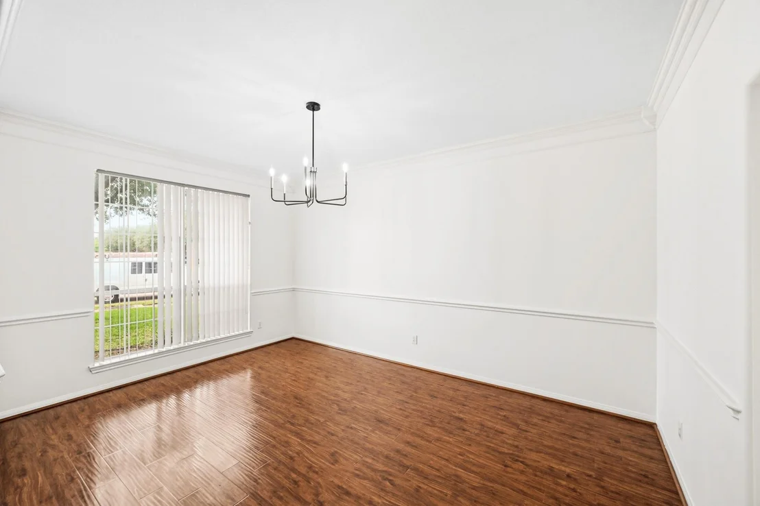 Photo of 6026 Dunsley Drive