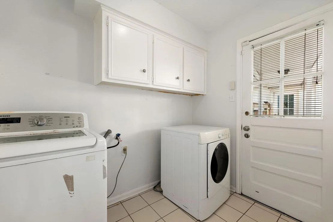 Photo of 5938 Foresthaven Drive
