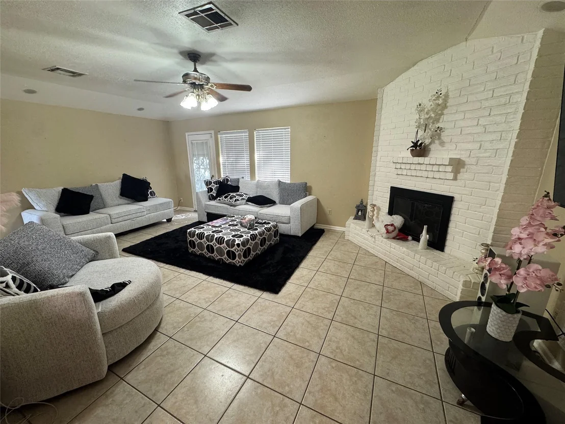 Photo of 7315 Foxside Lane