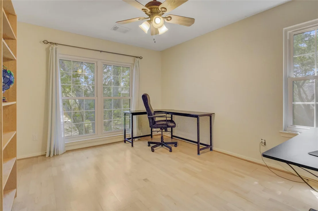Photo of 2826 Spring Lakes