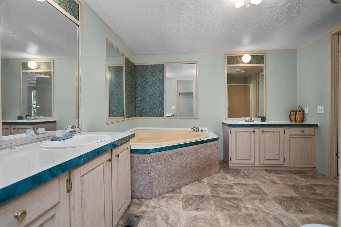 Photo of 288 Cardinal Way Circle