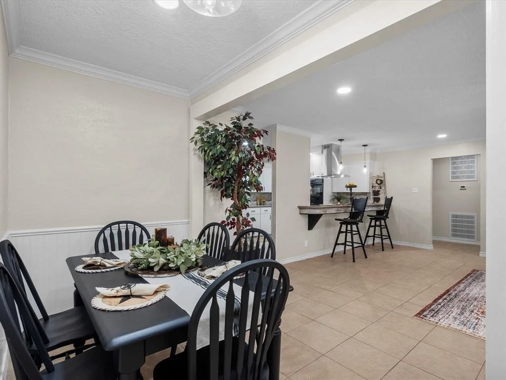 Photo of 5018 Wickwillow Lane