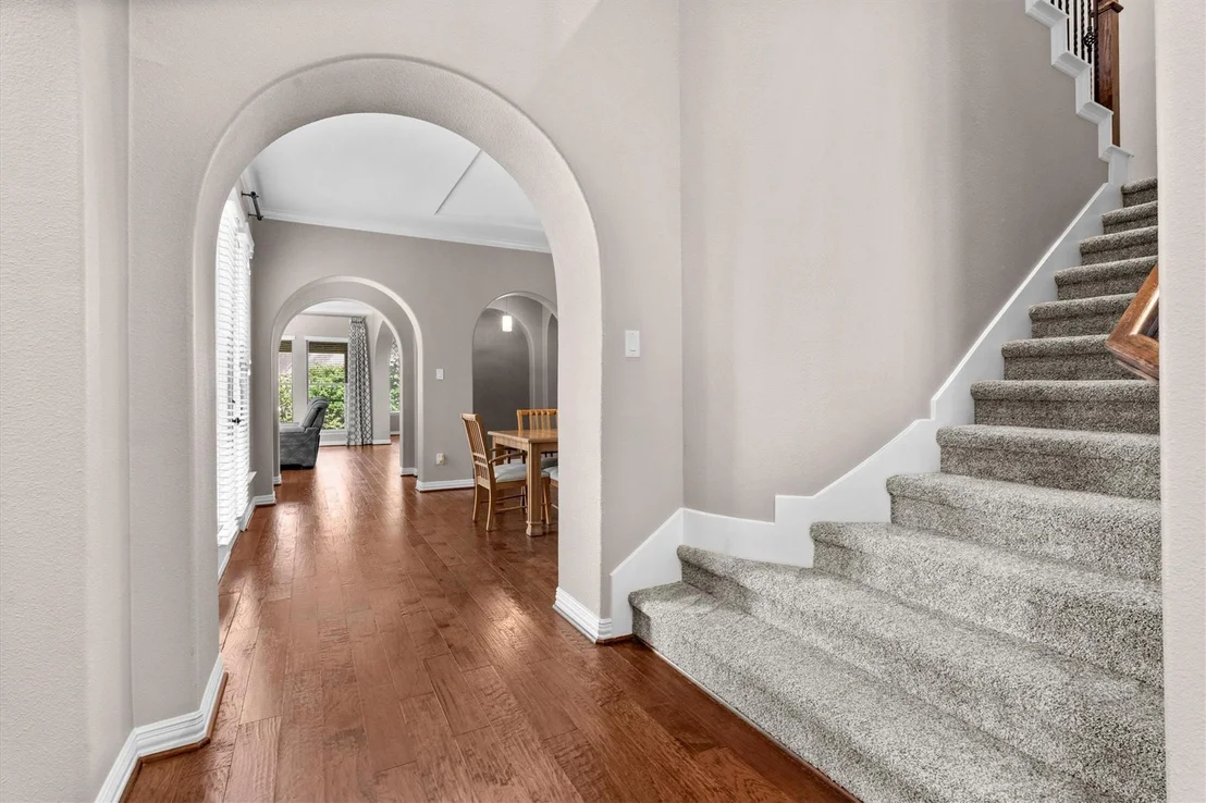 Photo of 130 E Cove View Trail