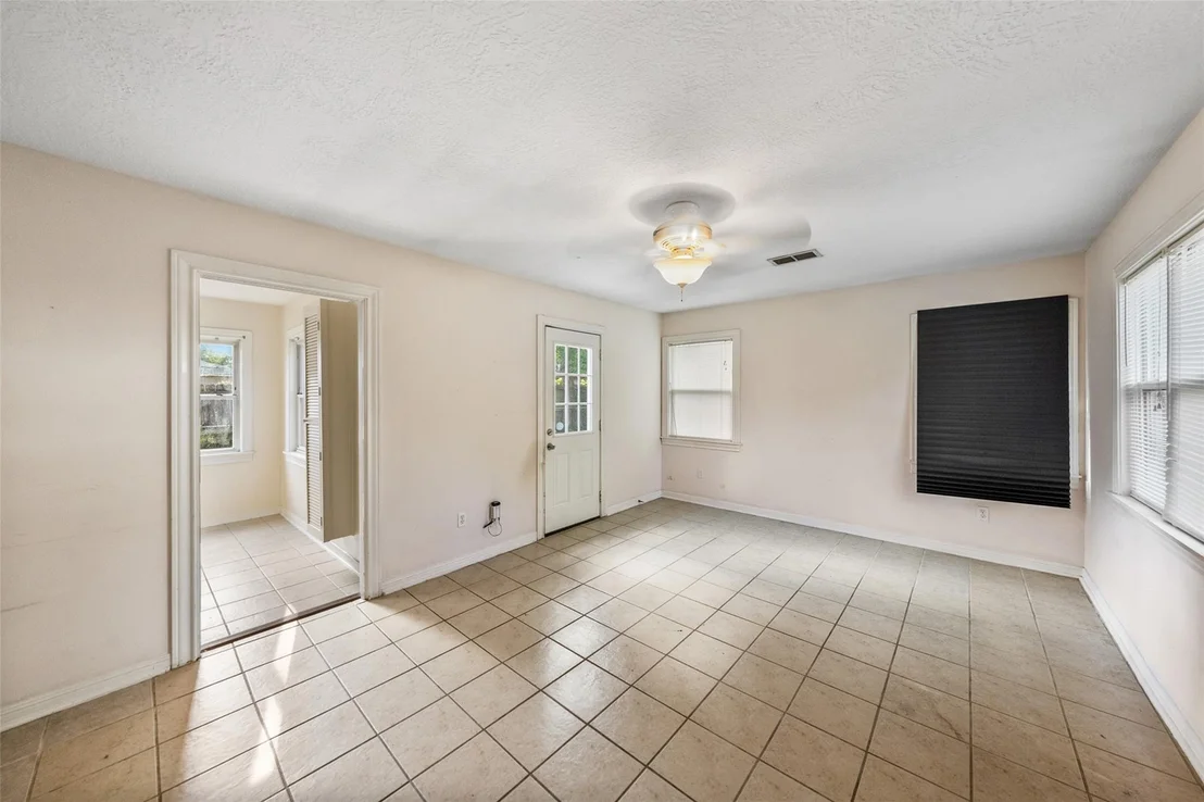 Photo of 1034 Lamonte Lane