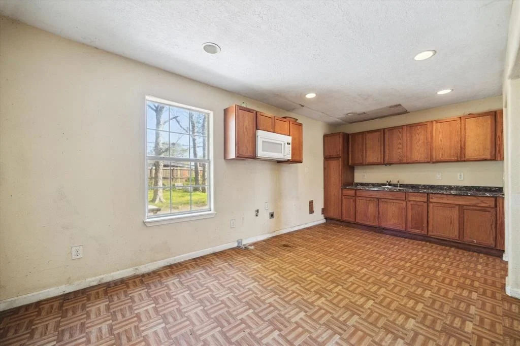 Photo of 3906 Simsbrook Drive