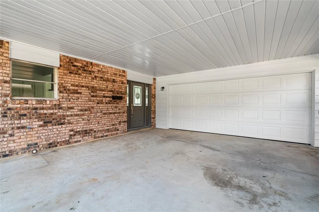 Photo of 8414 Glenloch Drive