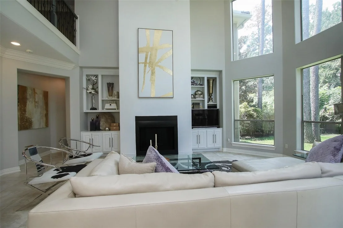 Photo of 15711 Lake Iris Drive