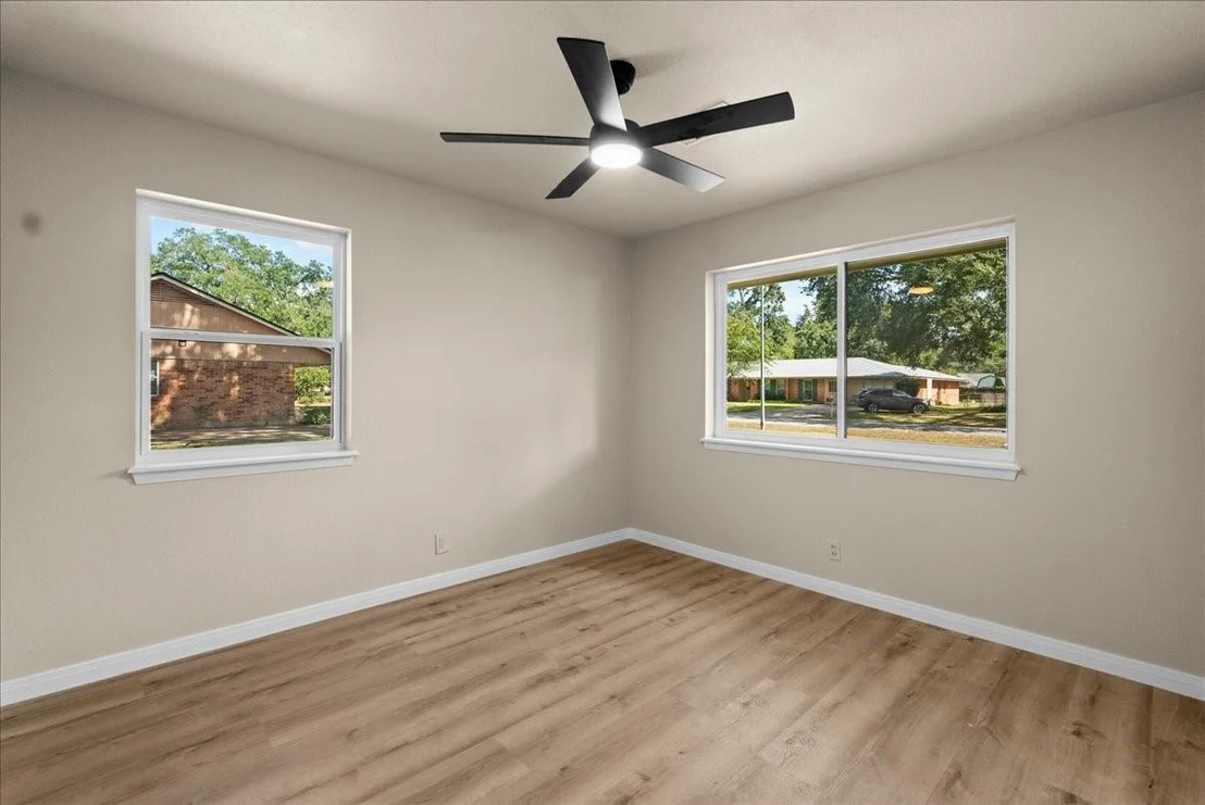 Photo of 5142 Mockingbird Lane