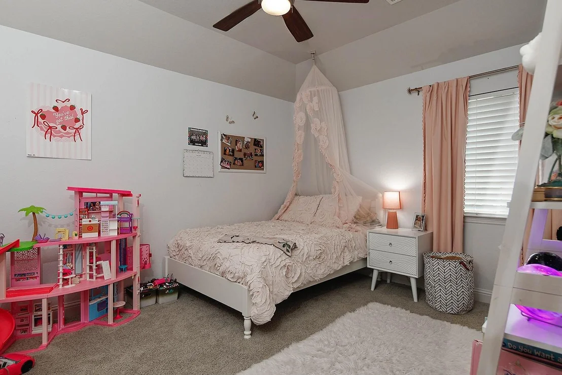 Photo of 55 Twin Ponds Place