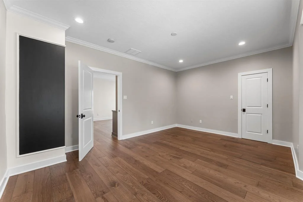 Photo of 184 W Shadowpoint Circle