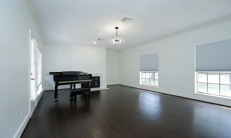 Photo of 8006 Albin Lane
