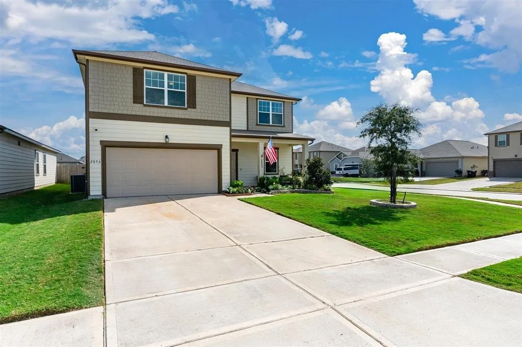 Photo of 2056 Spindletree Lane