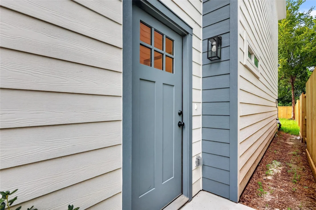 Photo of 1526 Armada Drive