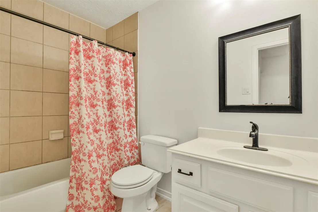 Photo of 2806 Capecrest Drive