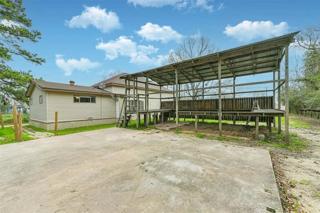 Photo of 111 Elk Drive