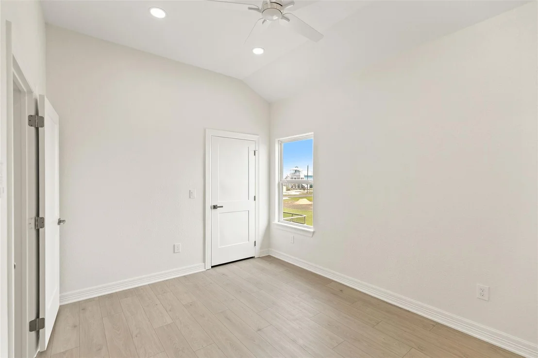 Photo of 4415 Bluewater Highway