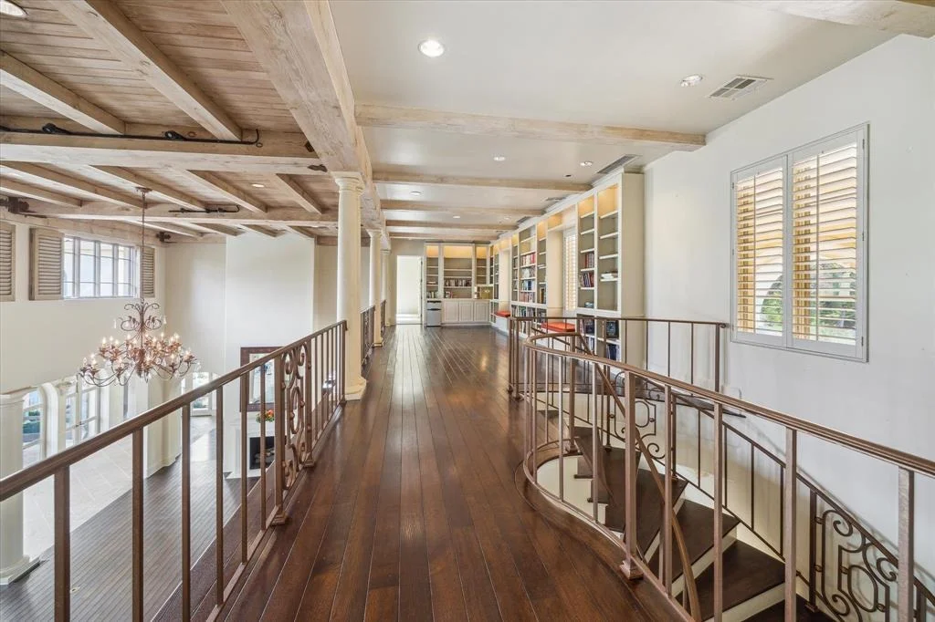 Photo of 6 Shadder Way