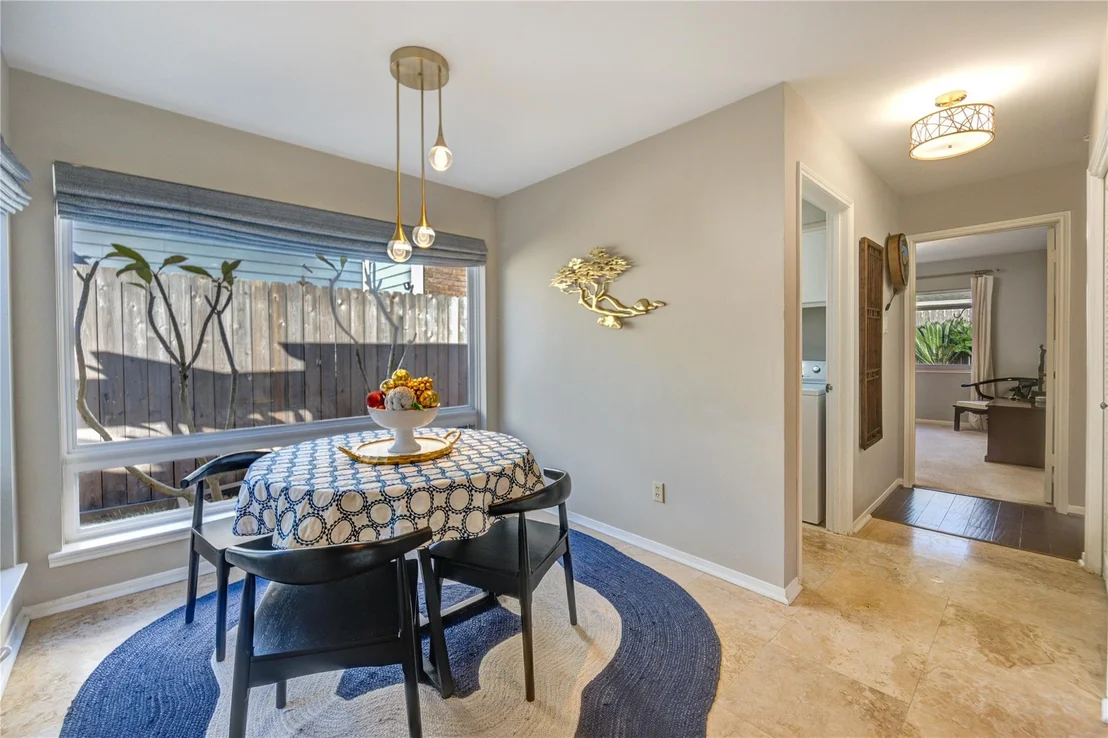 Photo of 1843 Round Lake Drive