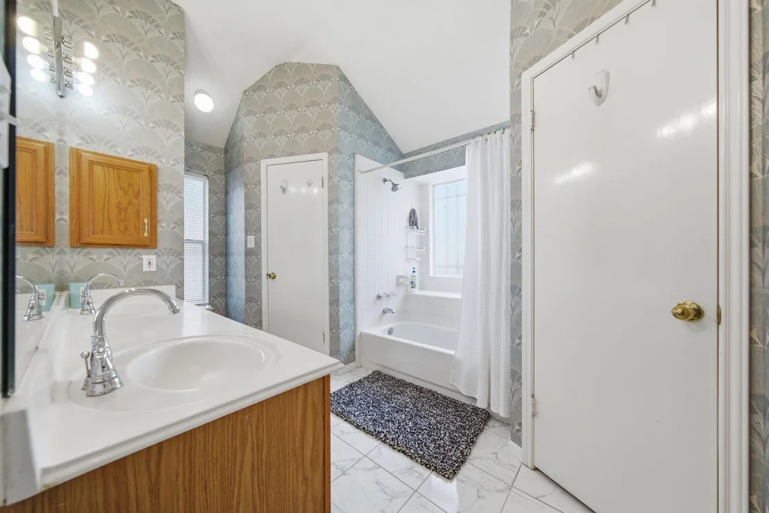 Photo of 9326 Marblemount Drive