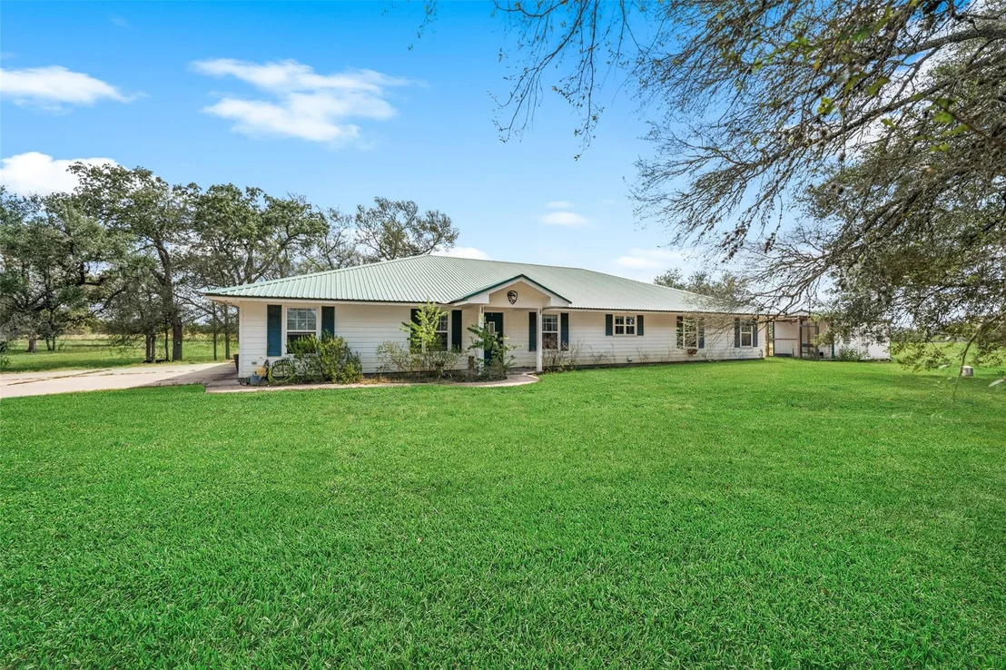 Photo of 2373 County Road 248