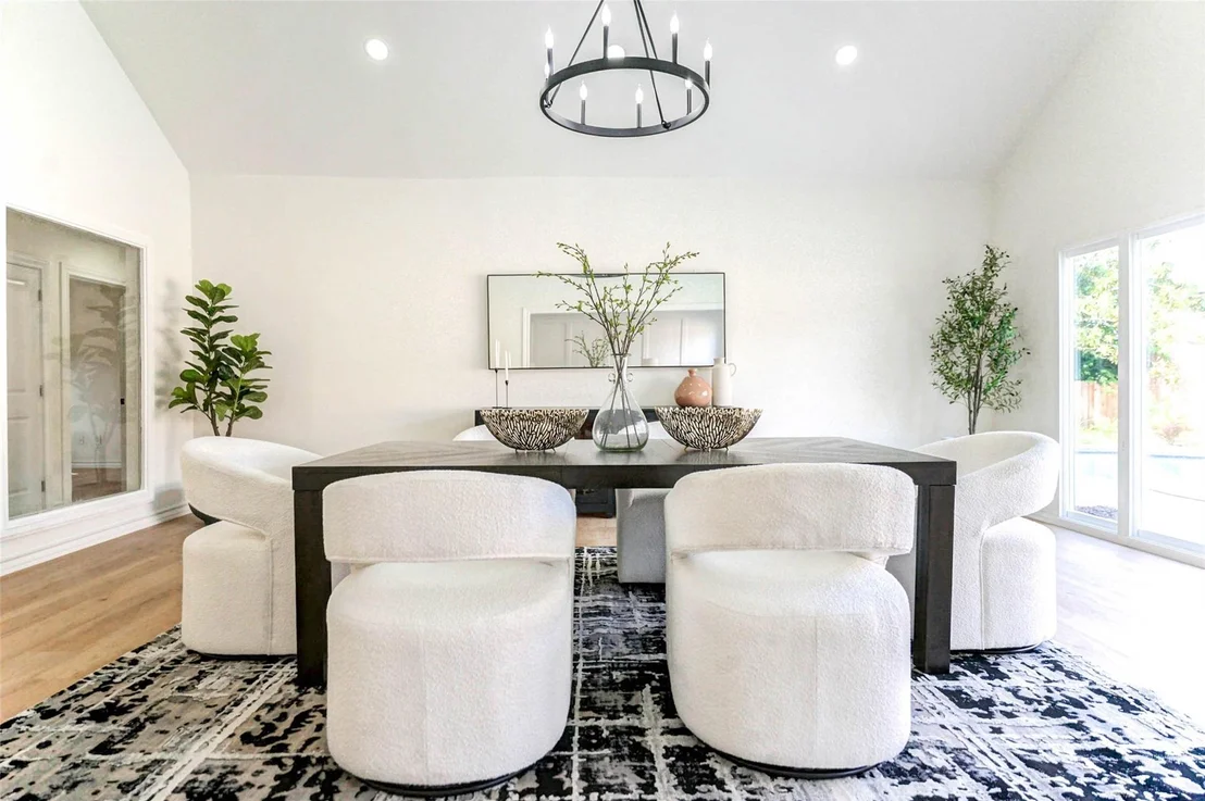 Photo of 11618 Lakeside Place Drive