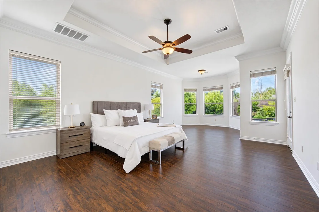 Photo of 14014 Hampton Cove Drive