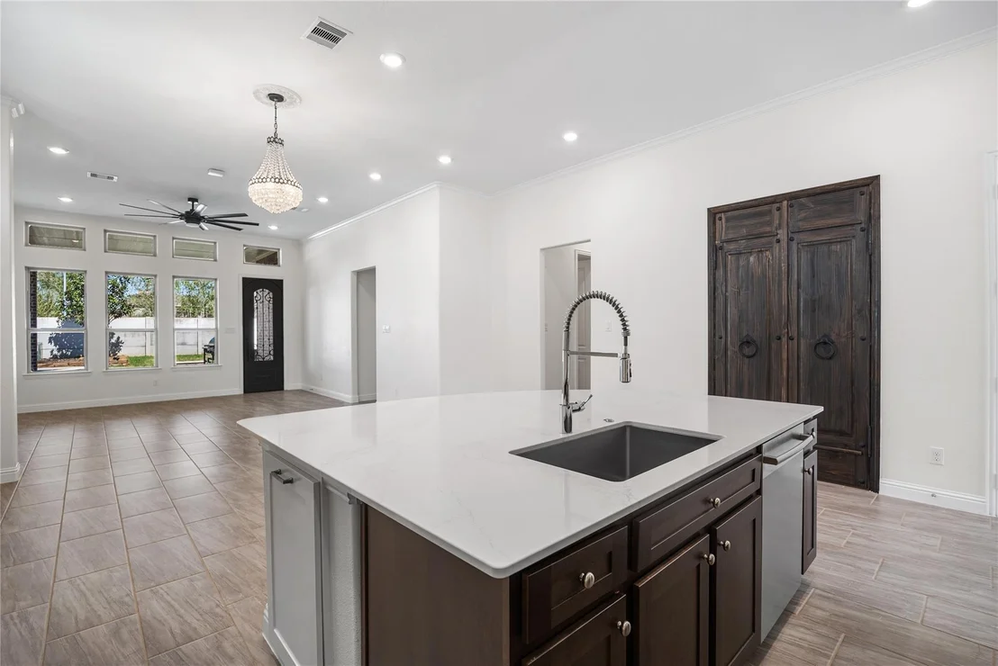 Photo of 3311 Bellwick Chase Lane