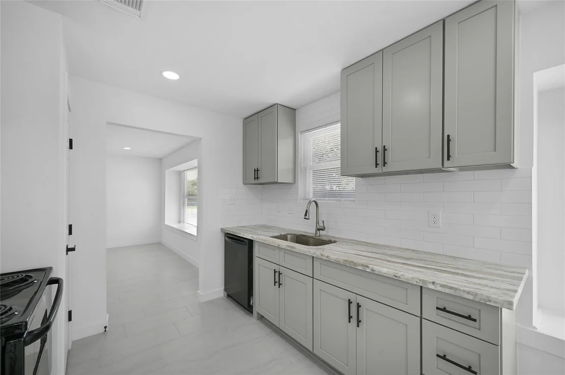 Photo of 7807 Willow Mint Lane
