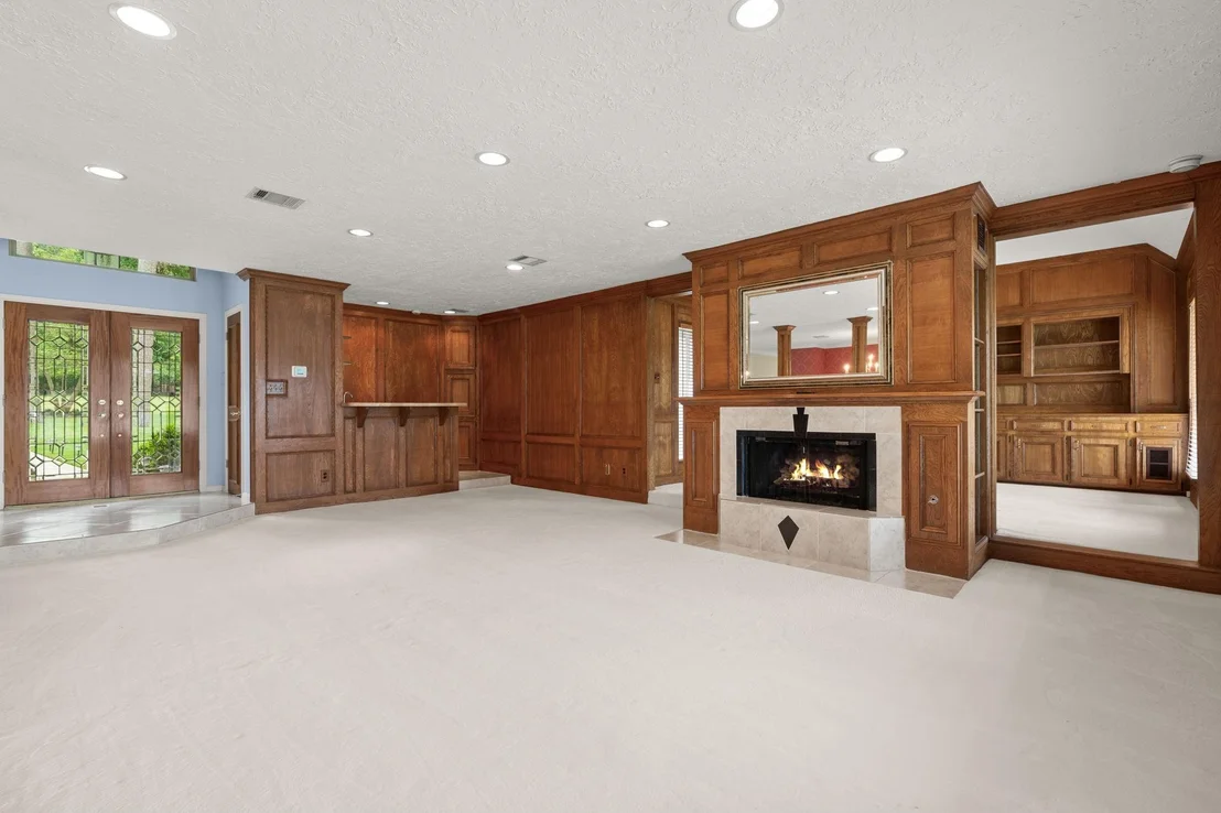 Photo of 154 Lakeside Drive