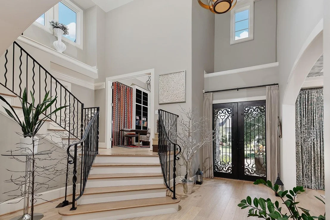 Photo of 46 Pine Brook Court