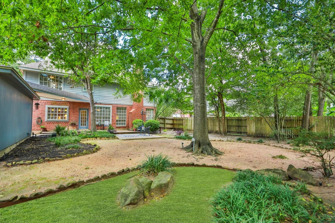 Photo of 427 W North Hill Drive