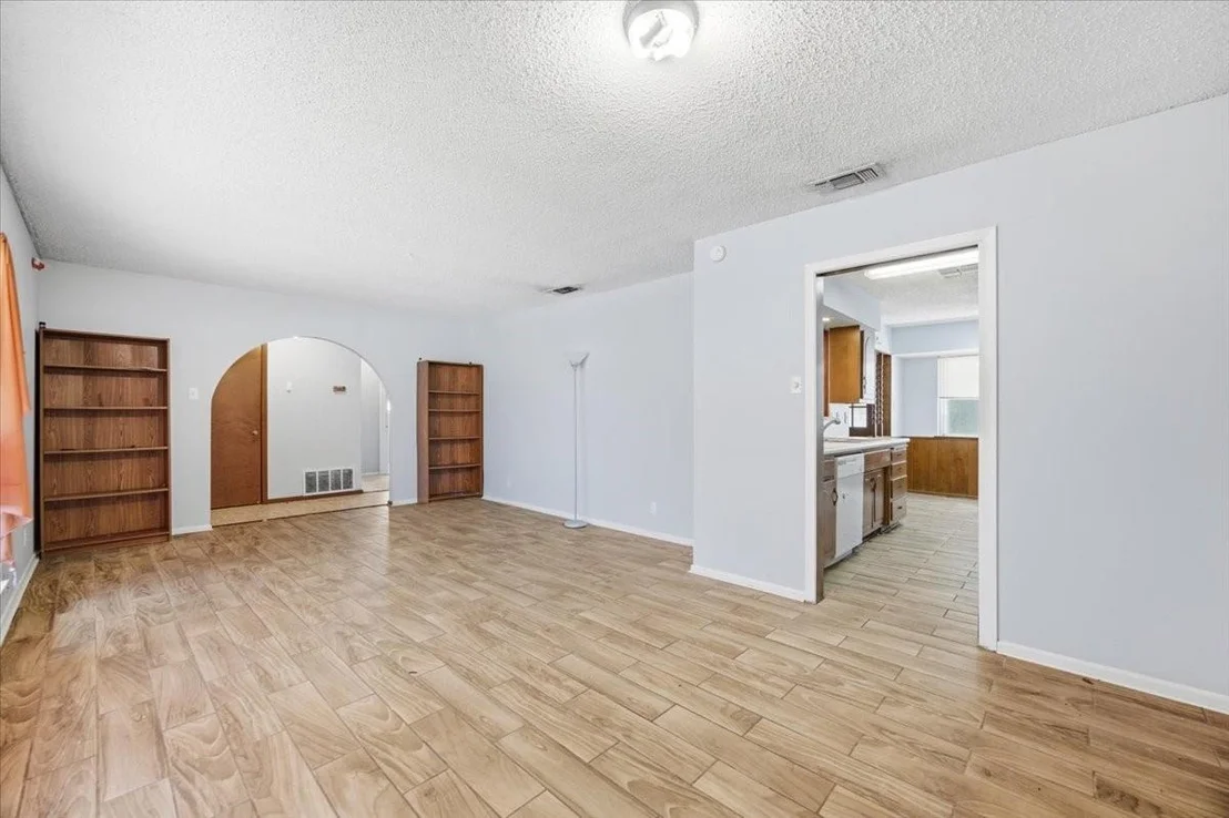 Photo of 610 Amistad Boulevard
