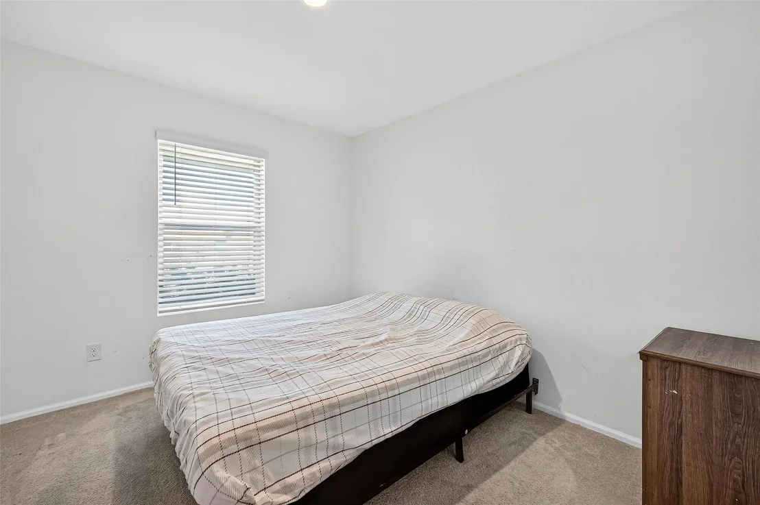 Photo of 27119 Breakaway Lane