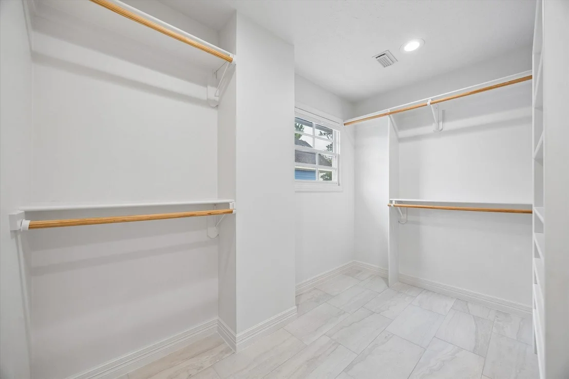 Photo of 3915 Golf Drive